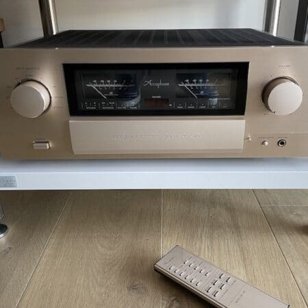 Accuphase E460